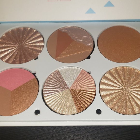 OFRA PRO PALETTE - ON THE GLOW $120 - Picture 11 of 14